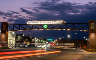historic-downtown-conway-arch-thumbnail.jpg